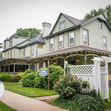 Vandiver Inn